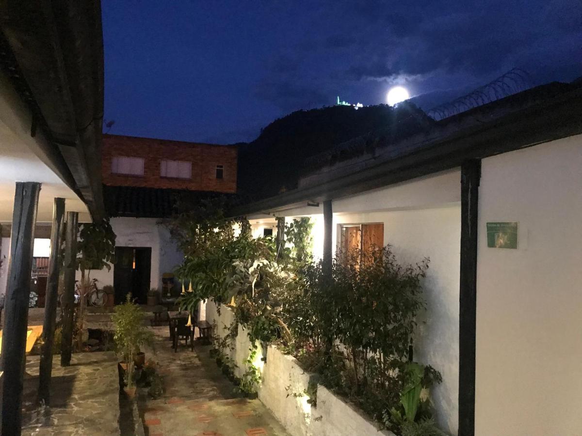 El Yarumo Hostel Bogota Bagian luar foto